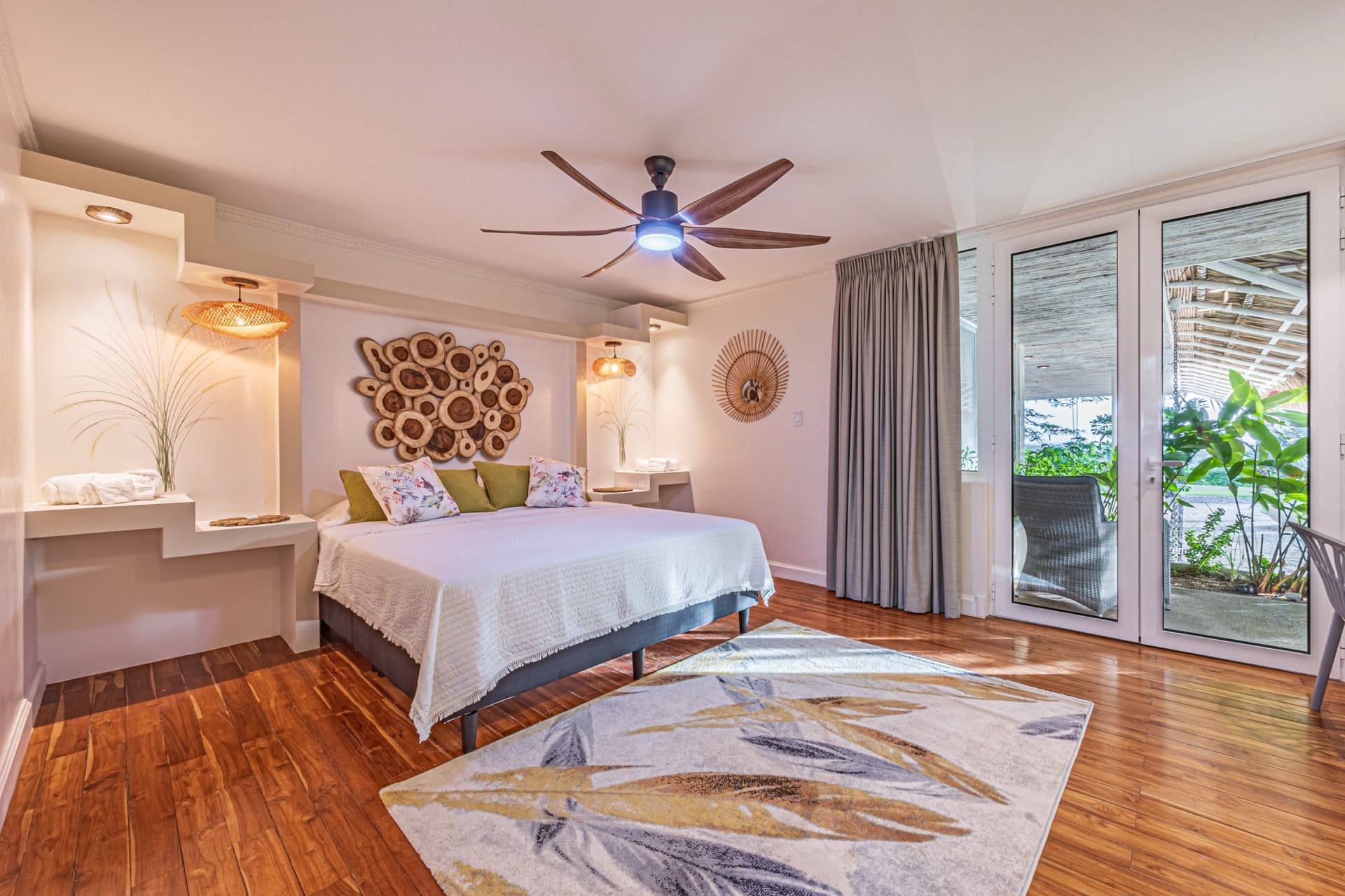 Suite 2 — bathroom